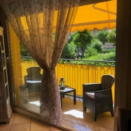 Apartment Location Saisonniere 220 M Des Plages Menton