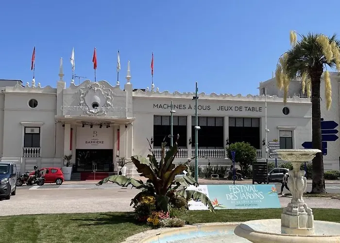 Location Saisonniere 220 M Des Plages Apartment *